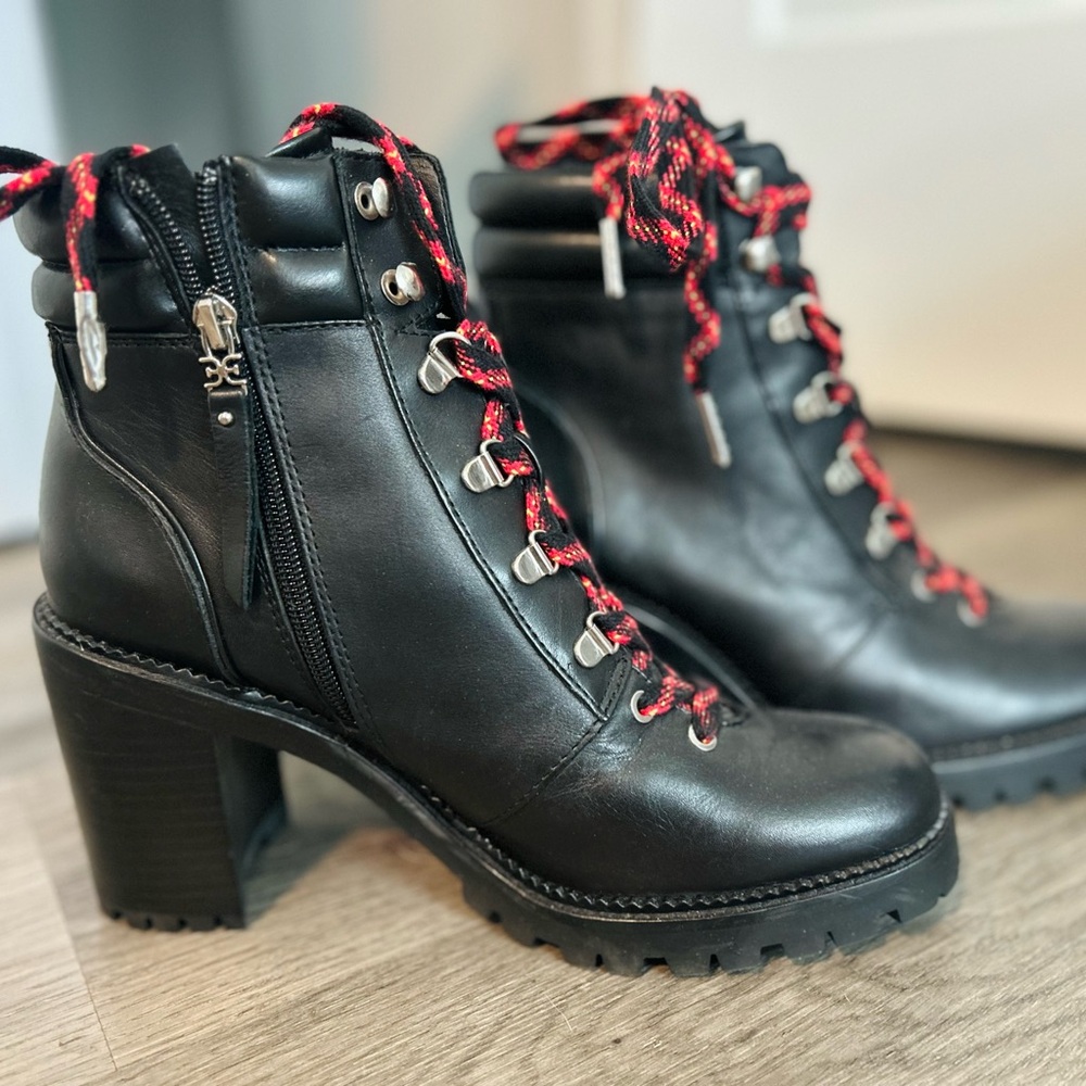 Sam Eldeman Black and Red Lace Up Combat Boots with Chunky Heel